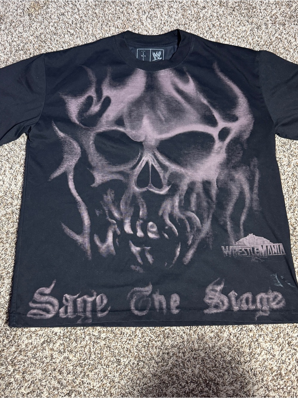 WWE Black Skull Graphic Men's T-Shirt - Black